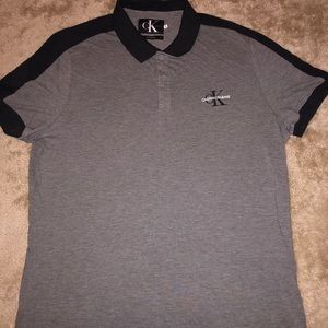 Calvin Klein T shirt
